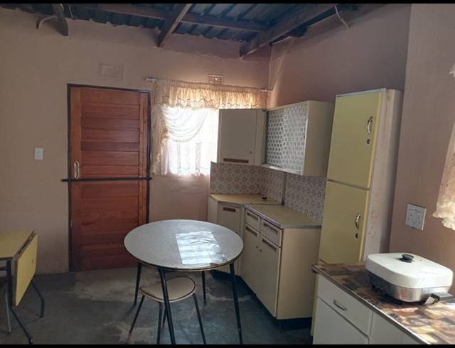 2 BEDROOM PROPERTY TO RENT IN DOORNKOP
